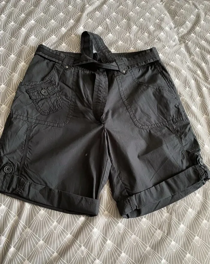 Short noir ete  38 leger