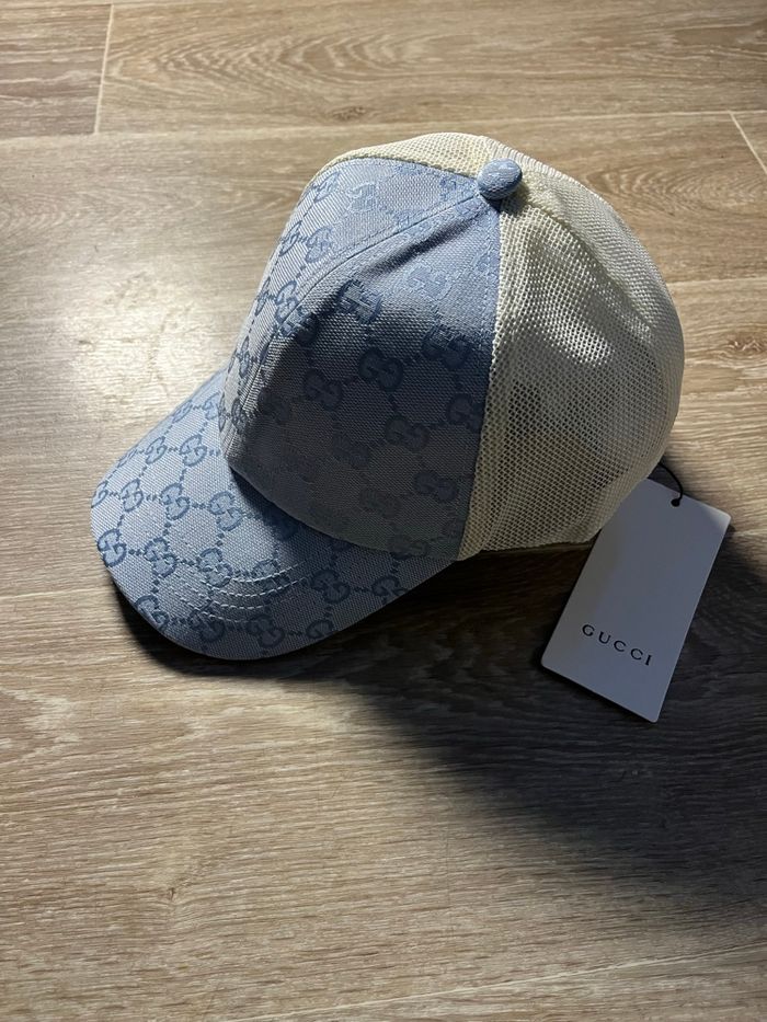 Casquette bleue