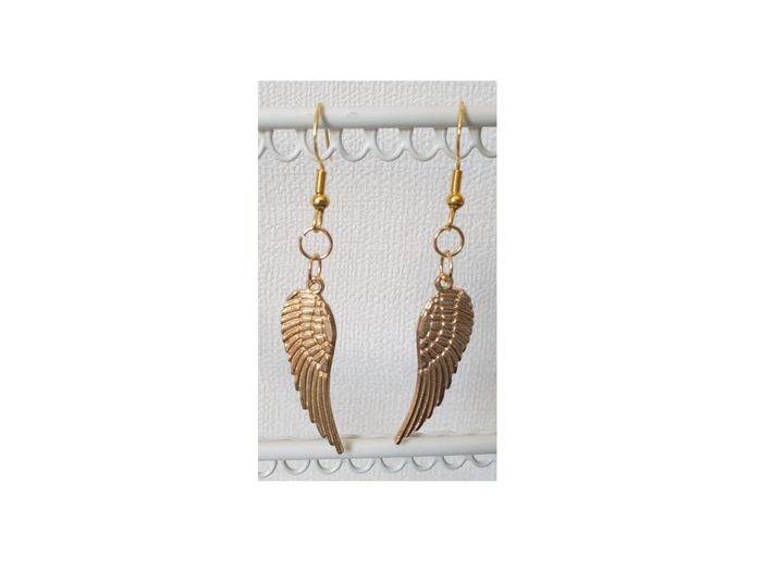 Boucles d’oreilles.