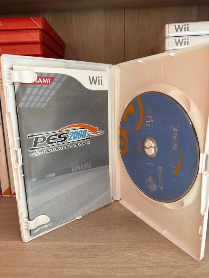 Pes 2008 jeu Wii football pro évolution soccer - photo numéro 2