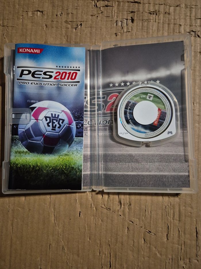 Pro Evolution Soccer 2010 pour PSP - photo numéro 3