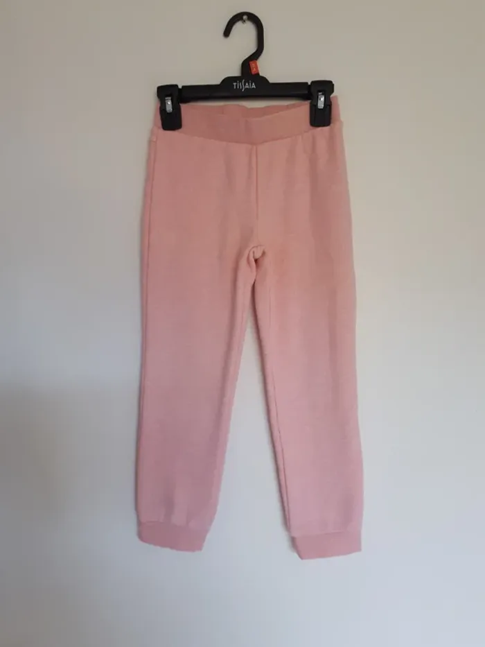 Bas de jogging fourré  6 ans neuf