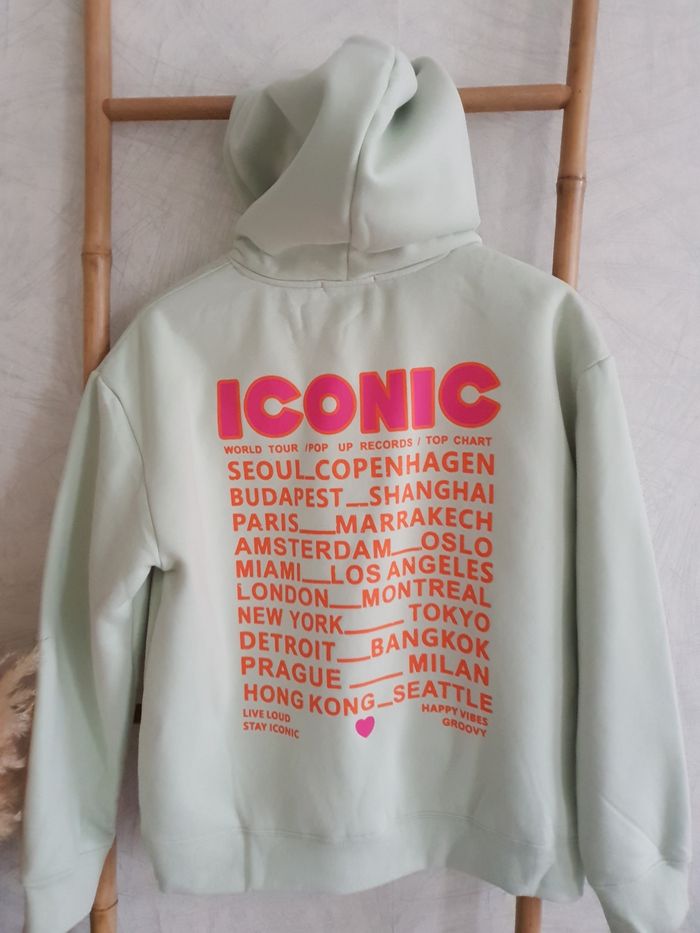 Sweat Iconic Taille L