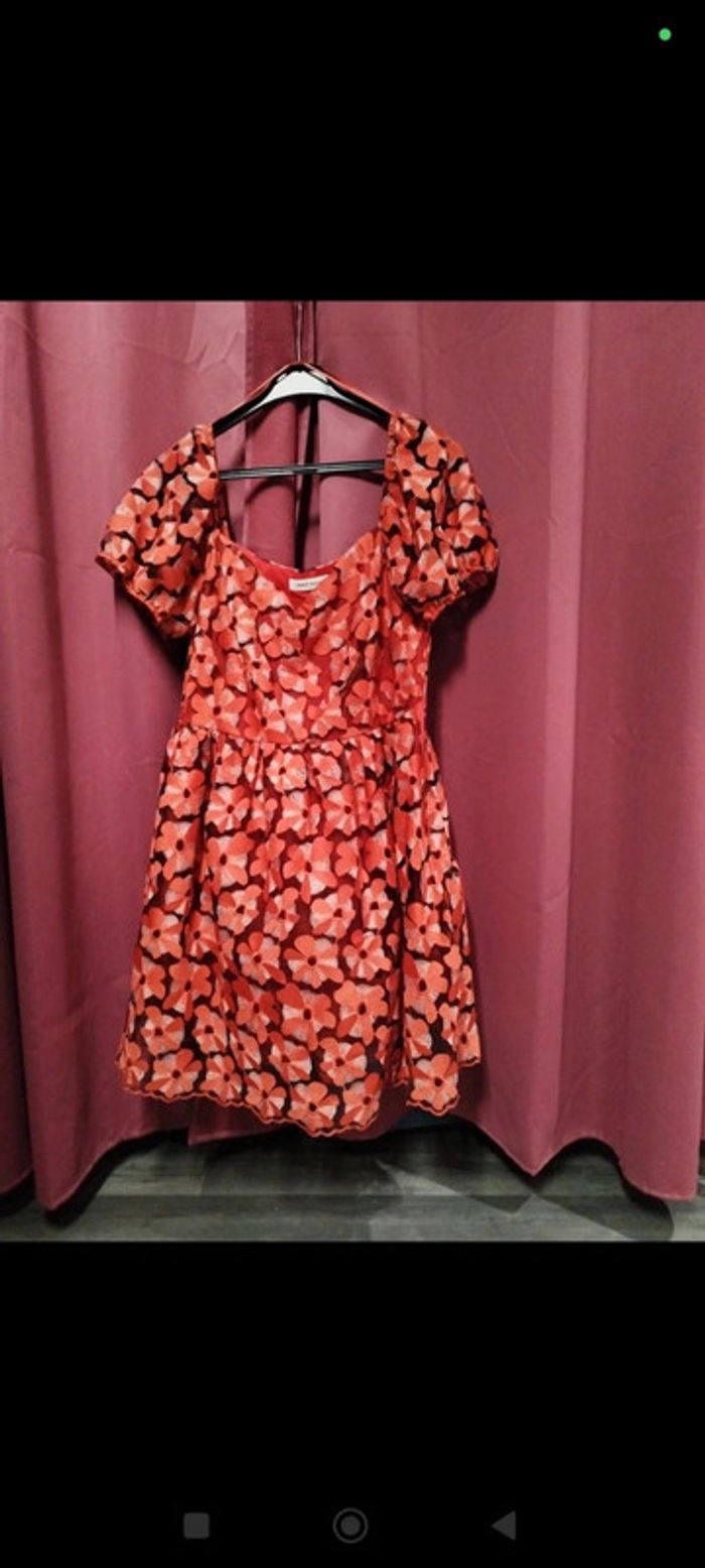 Robe brodée dentelle - photo numéro 2