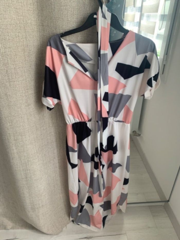 Robe forme géométrique