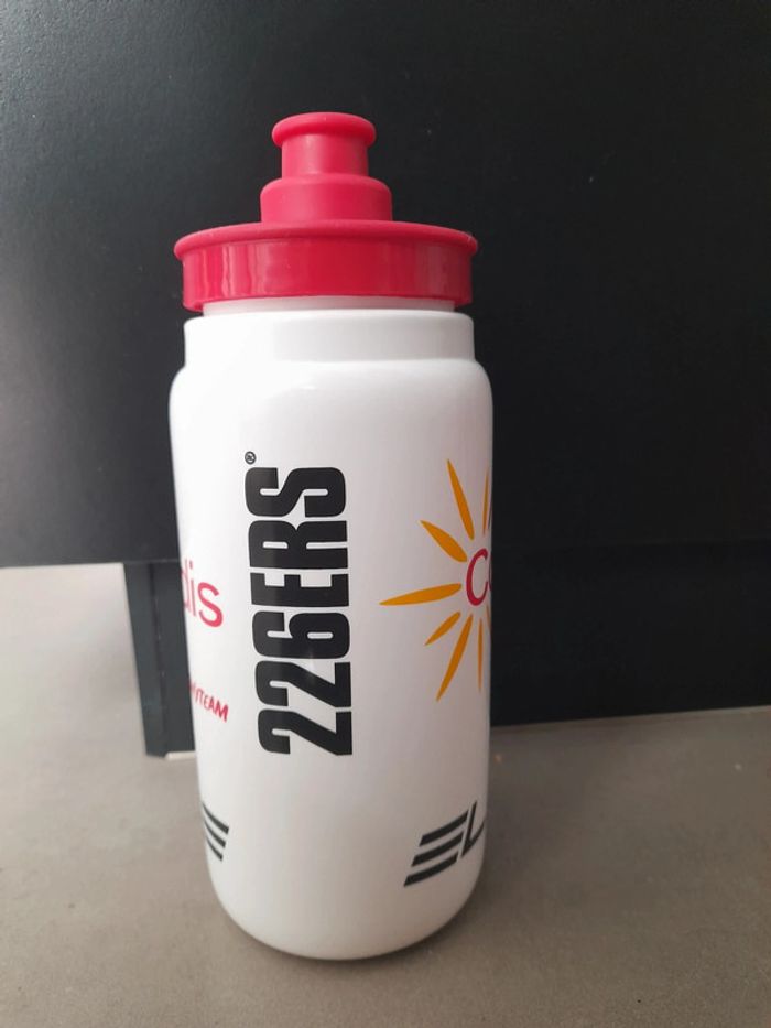 Gourdes bidons cycliste - photo numéro 3