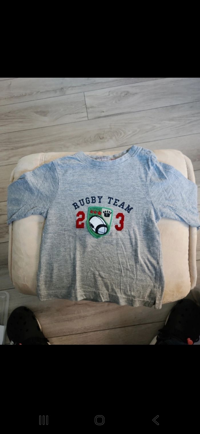 T-shirt