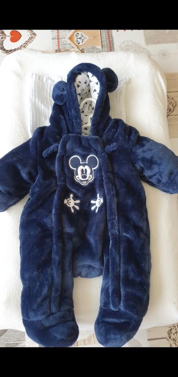 Combinaison Mickey