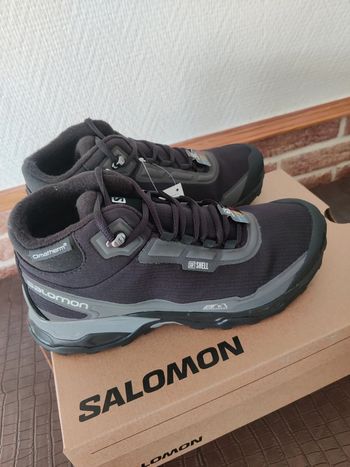 Basket / Chaussures de marche Salomon - Taille 40