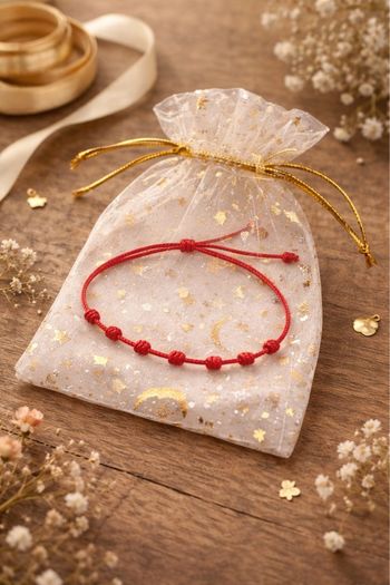 Bracelet porte-bonheur rouge à 7 nœuds - ajustable, neuf