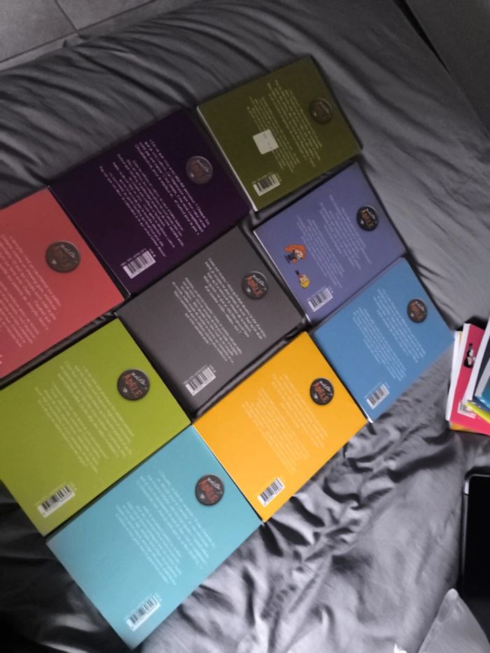 Lot de livres mortelle Adèle - photo numéro 5