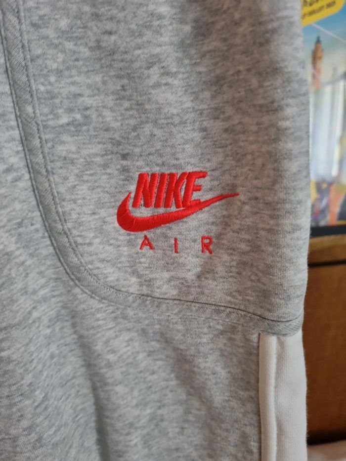 Jogging nike air taille XS - photo numéro 2