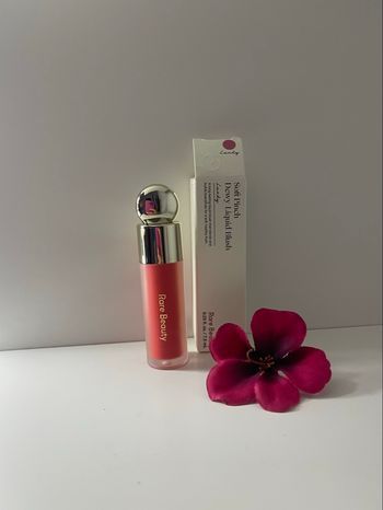 Blush rare Beauty lucky 