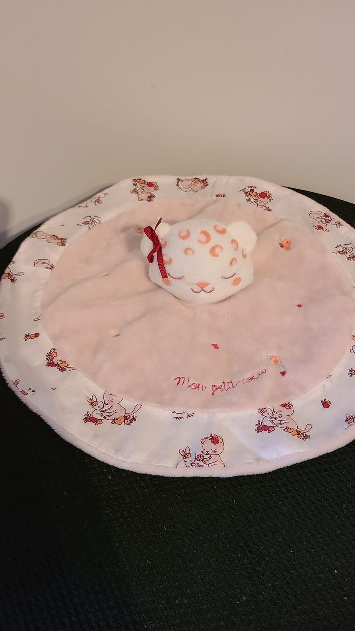 DOUDOU PLAT SERGENT MAJOR TIGRE/ CHAT ROSE Blanc MON ptit Coeur