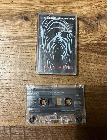 Cassette audio-The almighty-Powertrippin’