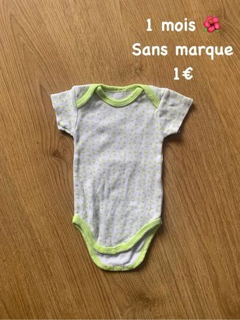 Body 🌺 1 mois 🌺 Sans marque