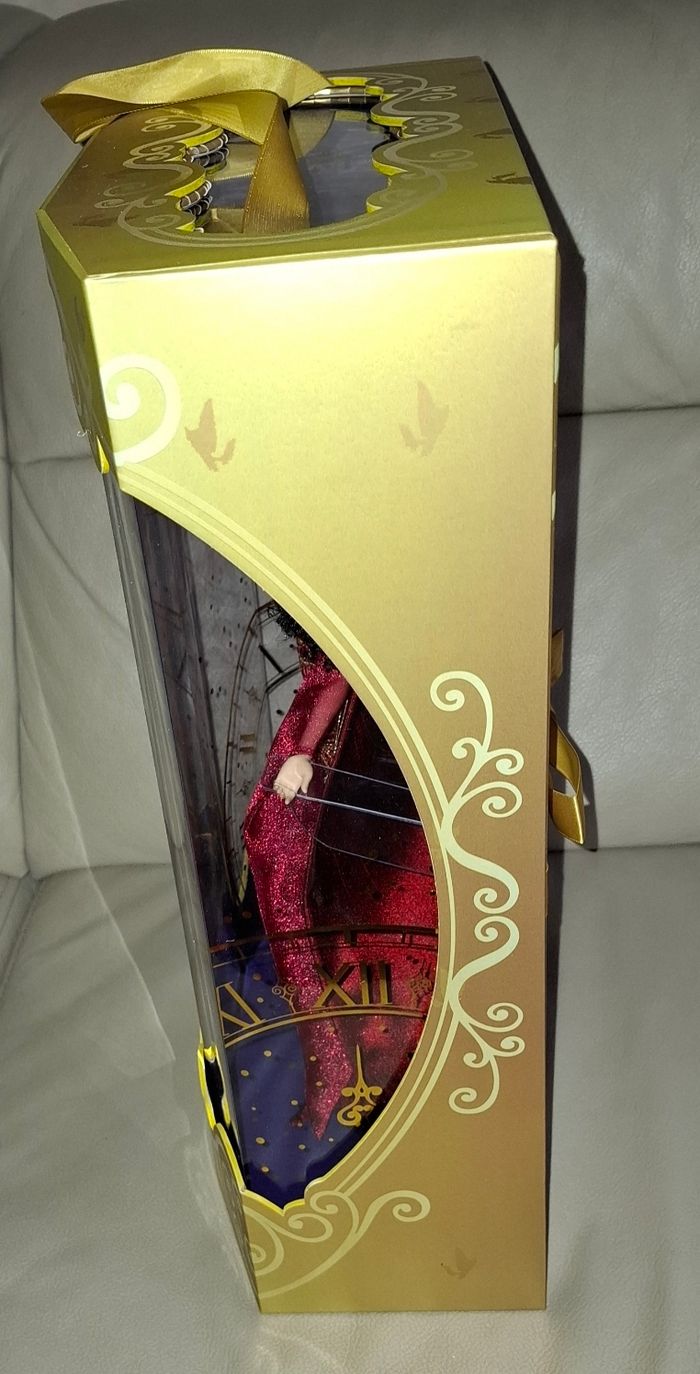 Poupée doll mère gothel disney raiponce - photo numéro 5