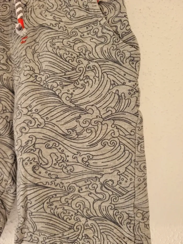 Short garçon 6 ans gris vagues - photo numéro 2