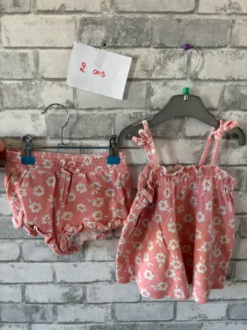 Ensemble short