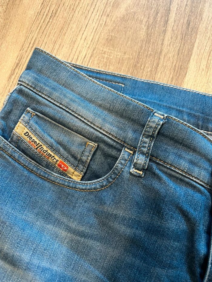 Jeans diesel - photo numéro 5