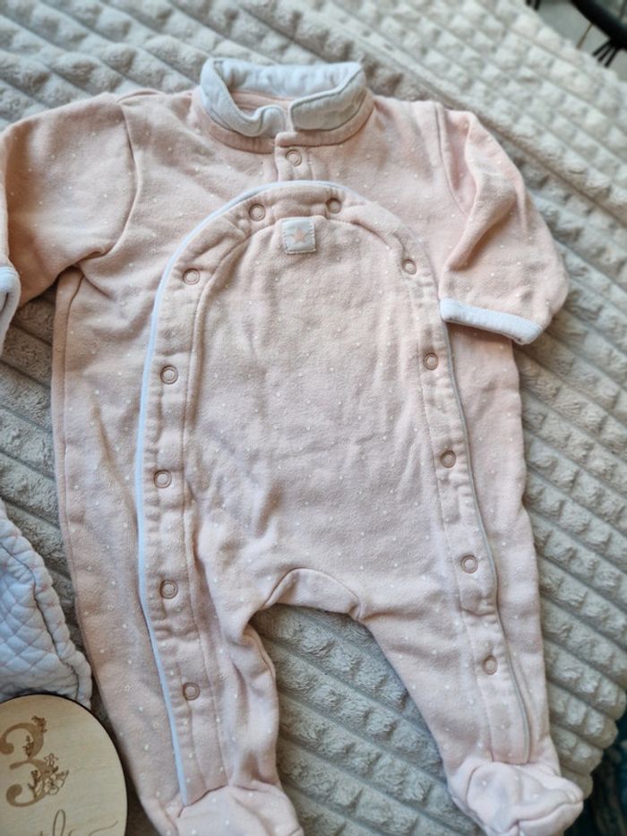 Lot de 2 pyjamas blanc et rose bébé fille 3 mois kiabi - photo numéro 4