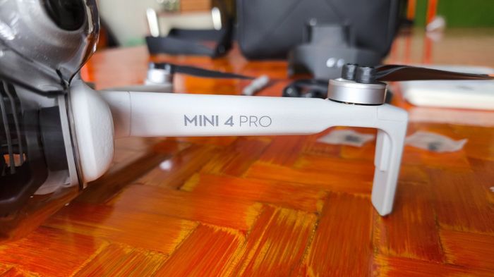 Drone-DJI MINI-4-PRO-FLY-MORE-COMBO - photo numéro 7