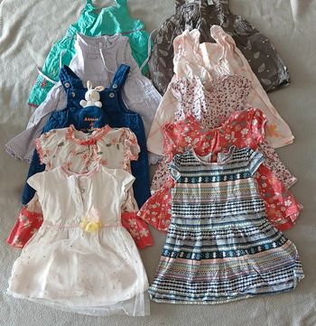 Lot robe été 12 mois