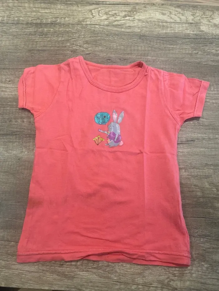 Tee shirt