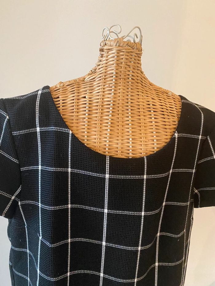 Tee shirt Camaïeu noir et blanc à gros carreaux taille 36/38 - photo numéro 2