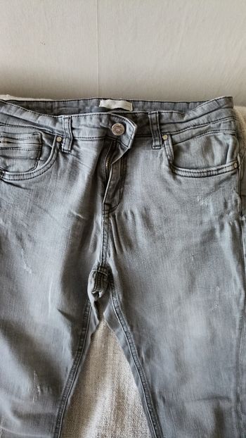 jeans gris