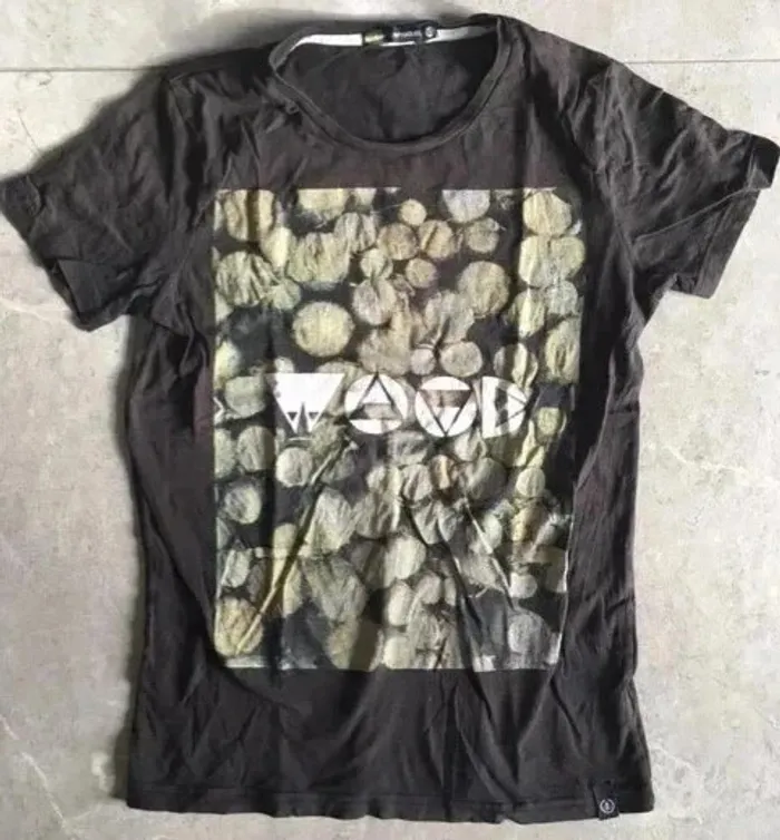 👕 T-shirt garçon XS – Marque Wood – Bon état - photo numéro 2