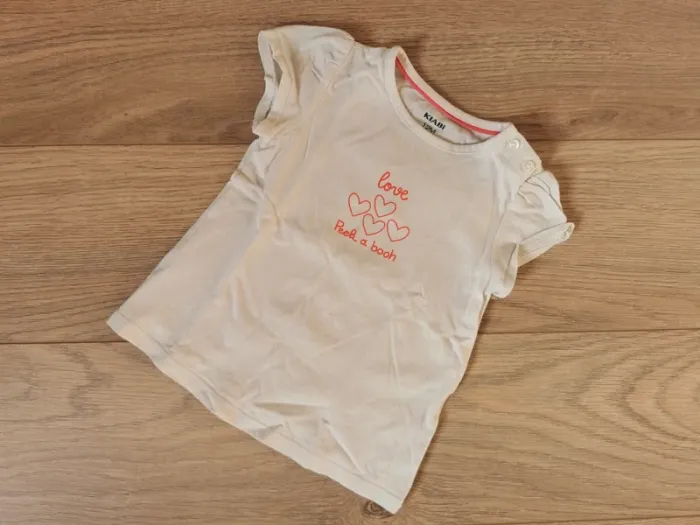 T shirt petit cœur 12 mois