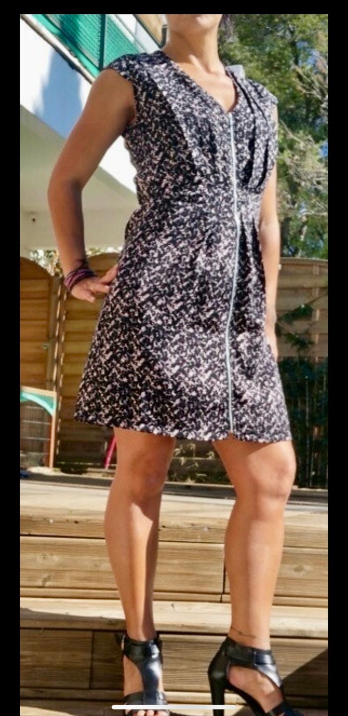 Robe  imprimée vintage de la marque Mim, en taille 34 - XS. - photo numéro 4