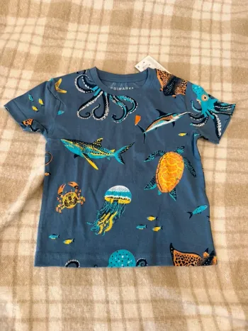 Tee shirt