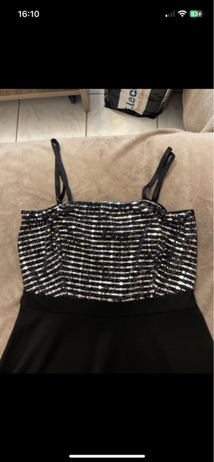 Robe noir - photo numéro 4