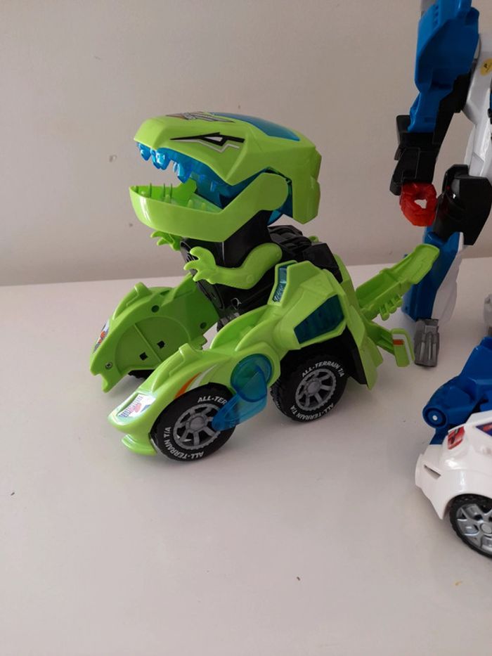 Dino Vtech - photo numéro 3