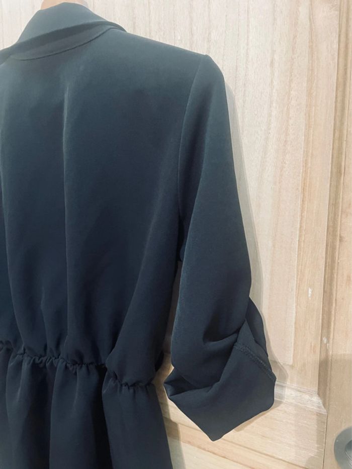 Robe chemise noire élégante avec dentelle – Taille M - photo numéro 12