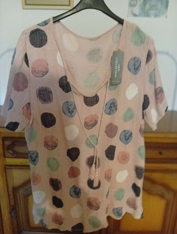 haut manche courte t 44..