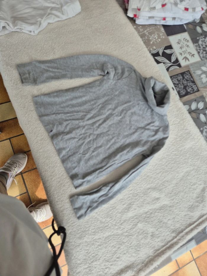 Leggings et tee shirt manches longues - photo numéro 3