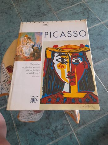 Superbe livre sur picasso
