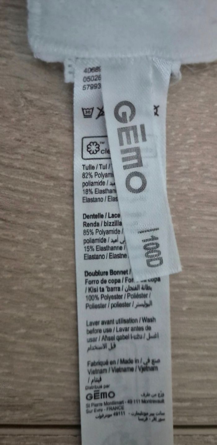 Soutient-gorge blanc Gémo 100d neuf - photo numéro 3