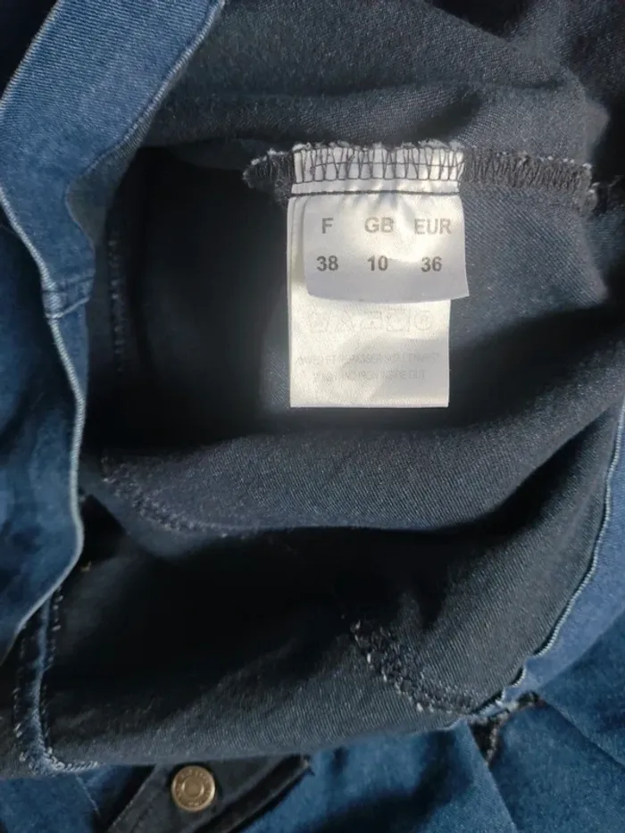 Robe mi-longue en jeans sans manches avec poches et empiècements bleu marine taille 38 Felino - photo numéro 10