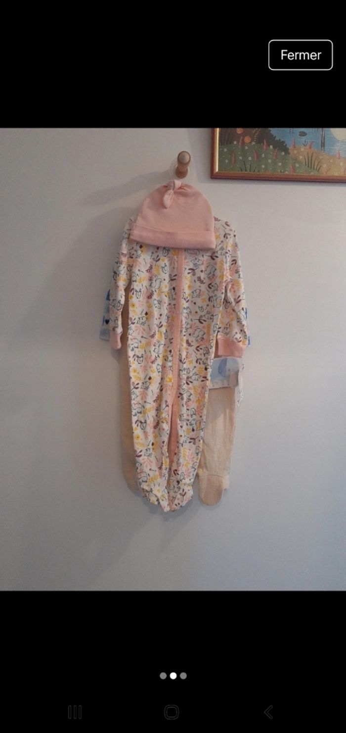Pyjamas bébé - photo numéro 4
