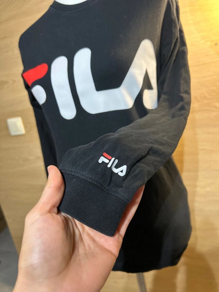 Pull FILA comme neuf XS à peine porté - photo numéro 3