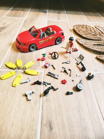 🚘Playmobil figurine mécanicien avec voiture et divers accessoires