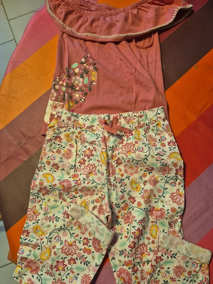 Ensemble Top + pantalon