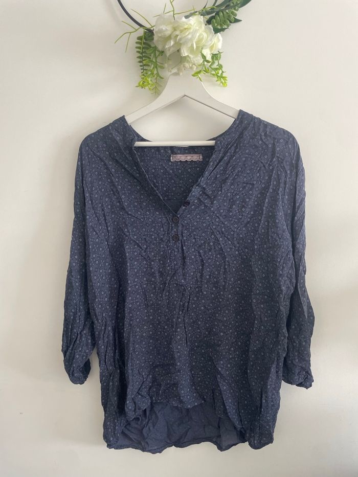 🌸Blouse manches longues bleu à motif taille M 🌸