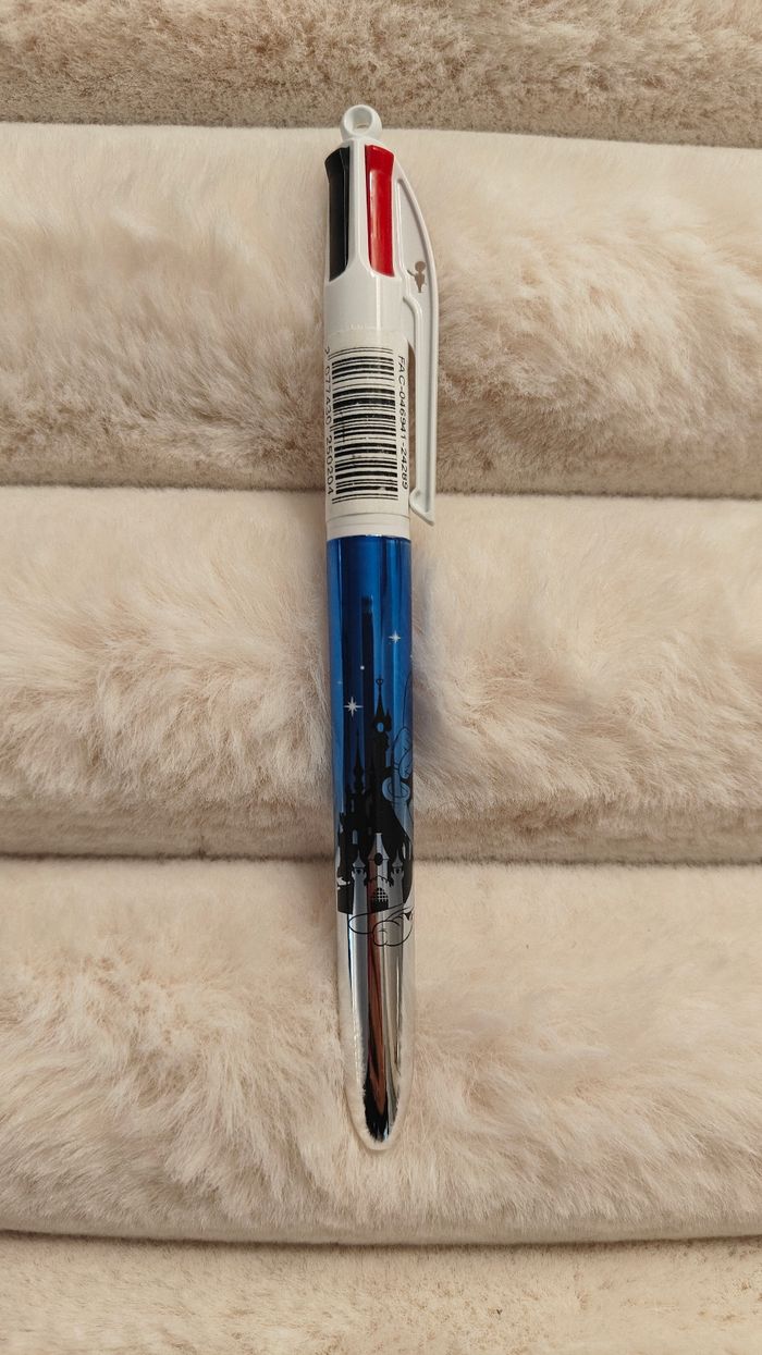 Stylo Bic 4 couleurs Neuf Disneyland Paris Château Mickey irisé