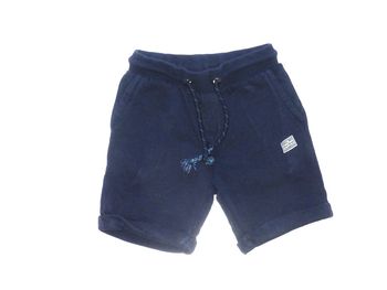 Short TAO 4 ans