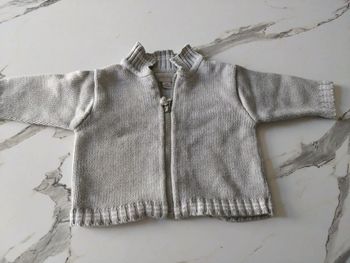 Gilet gris bébé fille et garçon 6 mois
